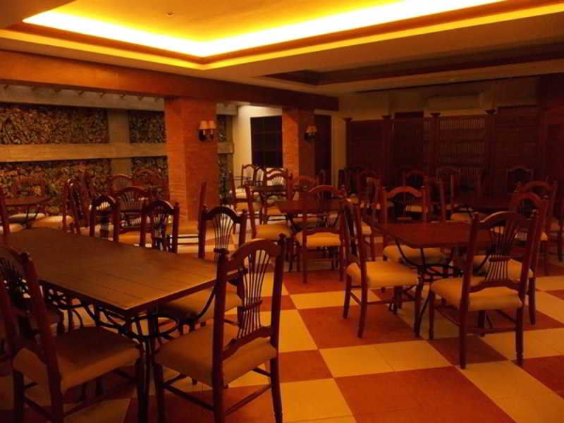 Hotel Emilia Davao Екстер'єр фото